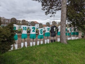 BSG Chemie Leipzig Statues